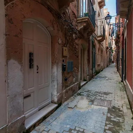L'alba Di Ortigia A Due Passi Dal Mare Lägenhet