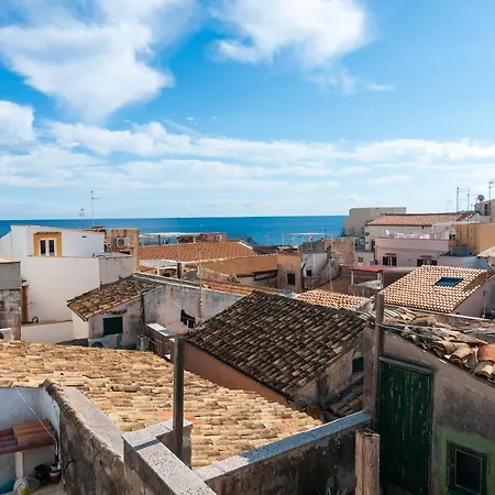 Lägenhet L'alba Di Ortigia A Due Passi Dal Mare *